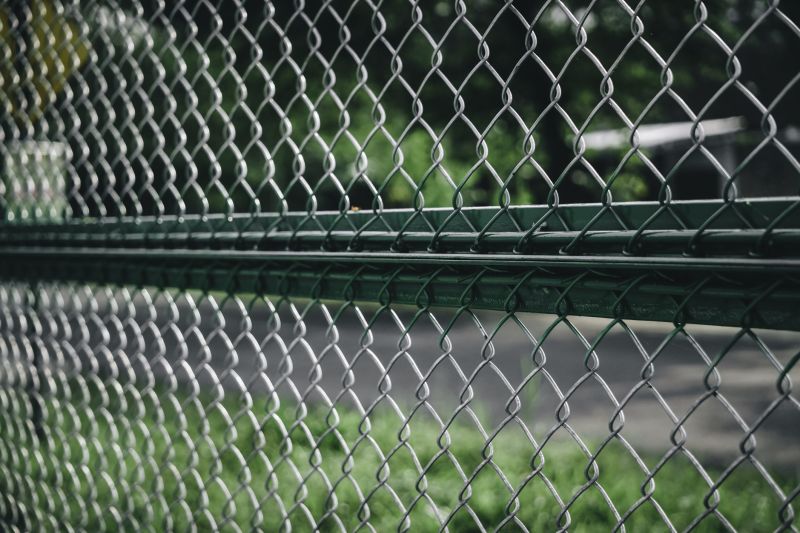 Diamond Mesh Fence Service